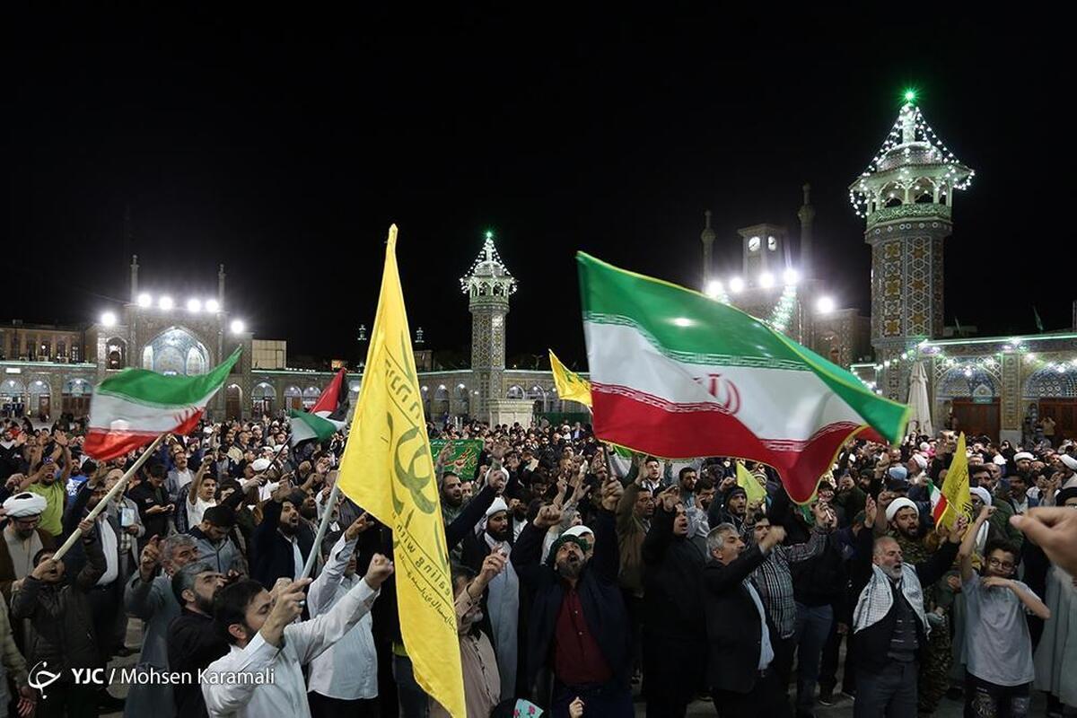 تجمع مردم کرمان در حمایت از عملیات «وعده صادق»