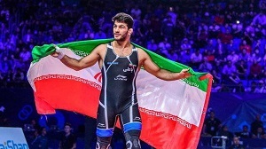 Iran’s Yazdani beats US wrestler to win gold medal in world championships