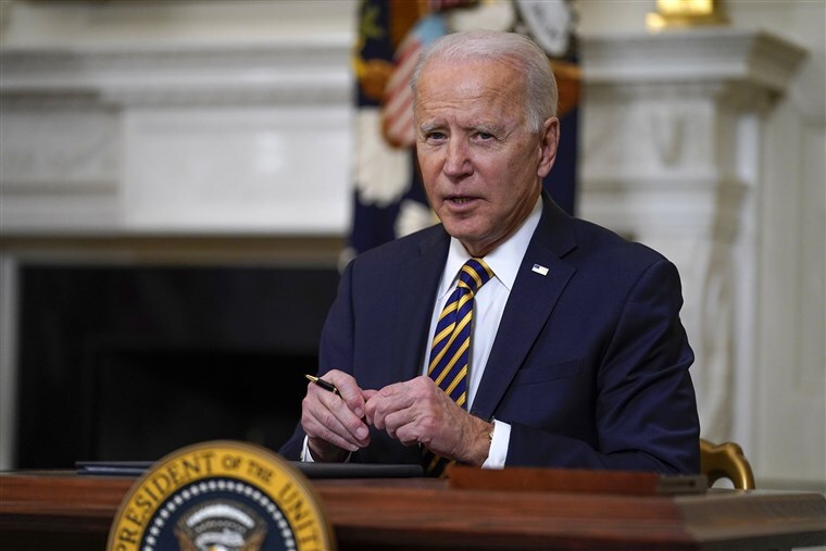 Biden says U.S. will hold Russia accountable over Crimea