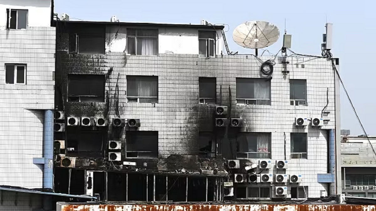 آتش‌سوزی مهیب در دانشگاه فنی استانبول + فیلم
